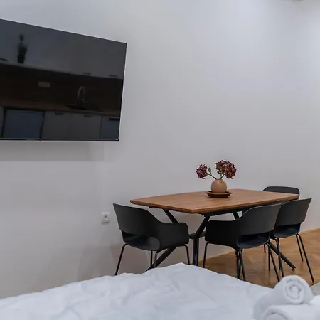Sofija Apartment *