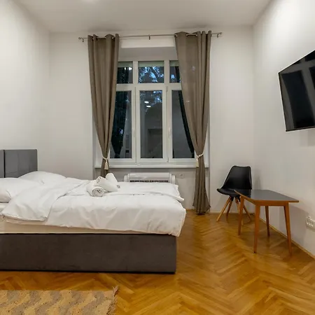 Sofija Apartment