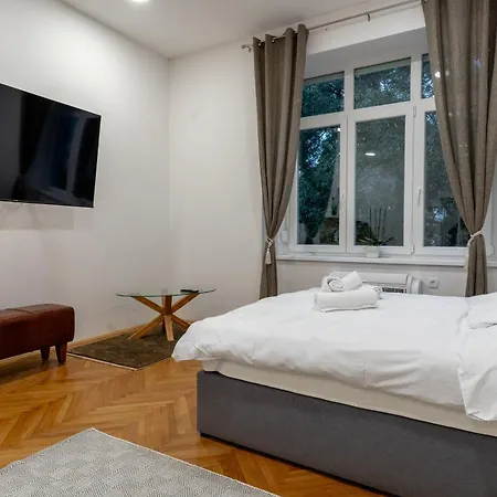 Sofija Apartment *