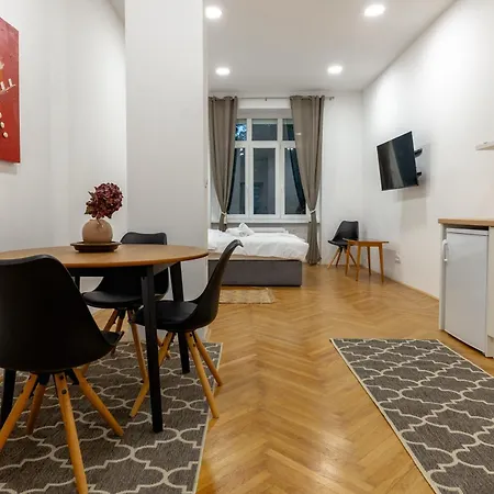 Sofija Apartment *